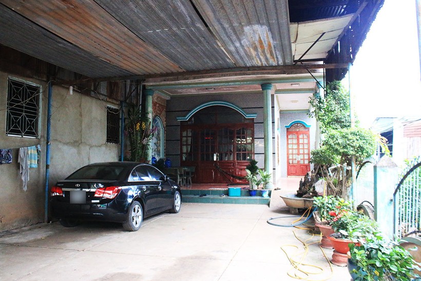 Cận cảnh ngôi nhà ở Bình Phước của gia đình cầu thủ Hồng Duy 