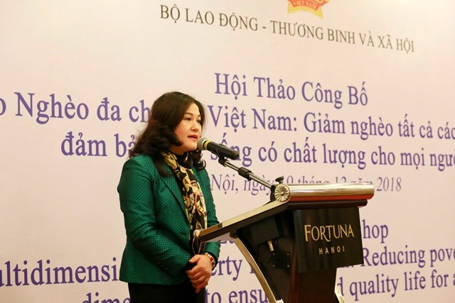 Bà Nguyễn Thị Hà, Thứ trưởng Bộ LĐ-TB&XH phát biểu tại hội thảo