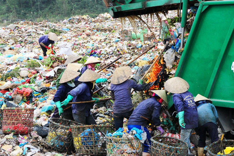 Bãi rác Khánh Sơn là một trong các điểm nóng về bảo vệ môi trường của TP Đà Nẵng thời gian qua