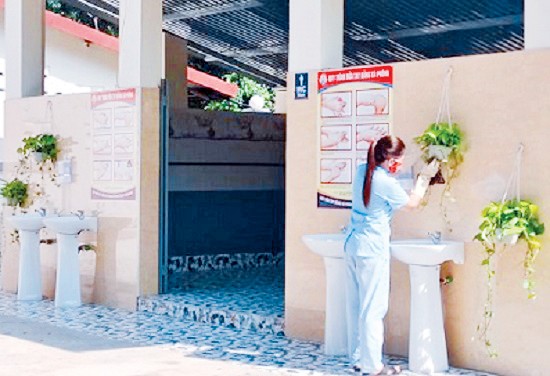 Nhà vệ sinh thân thiện tại Trường Tiểu học Phan Thiết (Tuyên Quang)