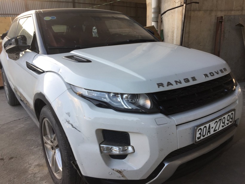 Hà Nội:  Ai là người thực sự cầm lái chiếc Range Rover tông nữ sinh nguy kịch?