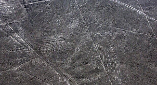 Bí ẩn về những hình vẽ cổ đại ở Peru đã có lời giải?