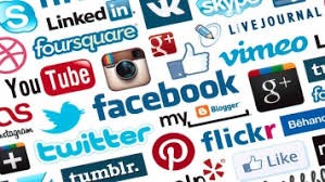 Facebook - trang mạng xã hội được nhiều người dân Việt Nam sử dụng