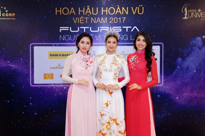 Ngắm nhìn bộ ảnh Clamshot Hoa hậu hoàn vũ Việt Nam 2017
