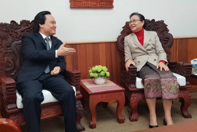 Bộ trưởng Phùng Xuân Nhạ tham dự Kỳ họp Ủy ban liên Chính phủ lần thứ 40 Việt Nam - Lào