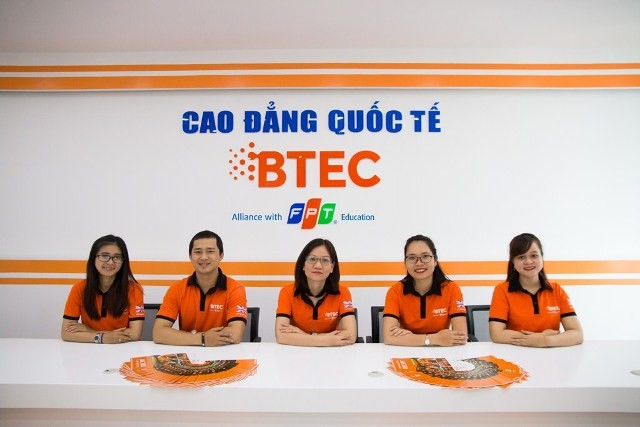 Trường Cao đẳng Quốc tế BTEC FPT tại Đà Nẵng đi vào hoạt động đã tạo thêm nhiều cơ hội cho sinh viên được học tập trong môi trường giáo dục hiện đại chuẩn Quốc tế đã được công nhận toàn cầu.