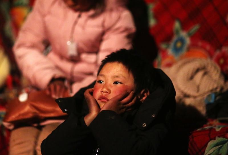 Trung Quốc: “Cậu bé đầu băng”  gian nan tìm trường học