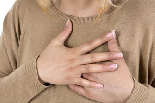7 dấu hiệu báo trước cơn đau tim