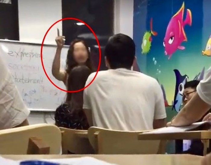 Giáo viên chửi học viên là “óc lợn” không xứng đáng đứng lớp