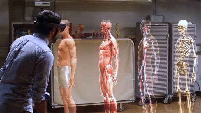 Hình ảnh về dự án thực tế ảo HoloLens do Microsoft phát triển để phục vụ cho GD và y tế