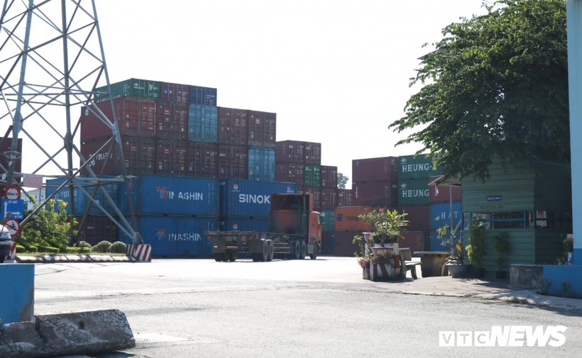 Container và xe tải lớn "đại náo" cửa ngõ TP.HCM: Nỗi ám ảnh kinh hoàng của dân