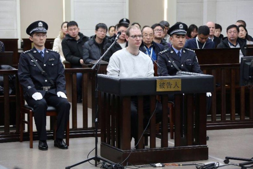 Ông Robert Schellenberg tại phiên tòa tái thẩm hôm 14/1 ở Tòa án Nhân dân Trung cấp của Đại Liên (tỉnh Liêu Ninh, Trung Quốc)