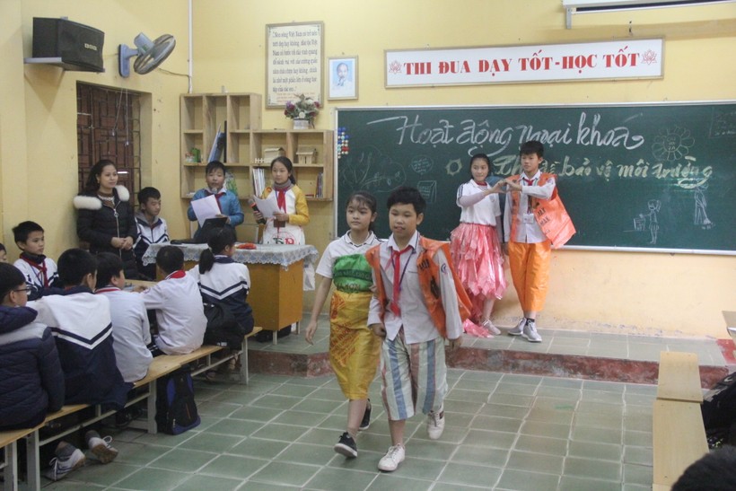 Giờ sinh hoạt tập thể của lớp 7A, Trường THCS Đoàn Thị Điểm (Yên Mỹ, Hưng Yên)