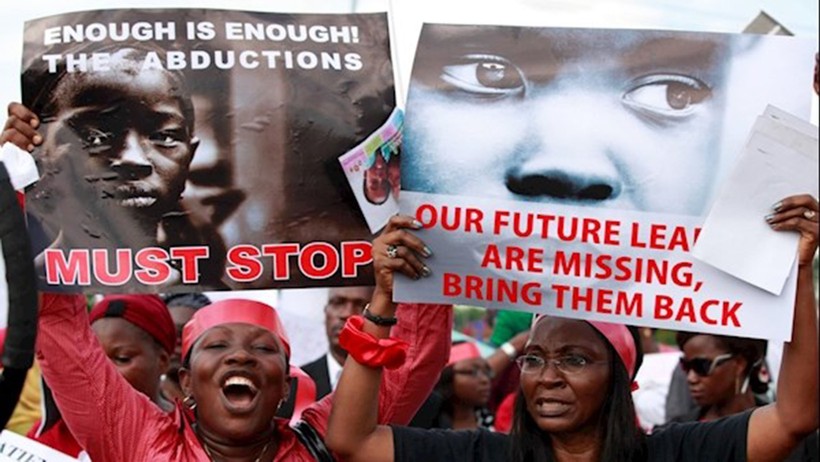 Người dân Nigeria tuần hành lên án nhóm phiến quân Hồi giáo Boko Haram, đòi quyền được tự do sống và học tập cho trẻ em