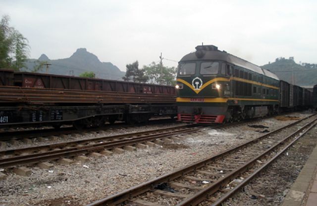 Cả chuyến tàu Hà Nội - Đồng Đăng, Hạ Long chỉ thu được 1,5-2 triệu đồng