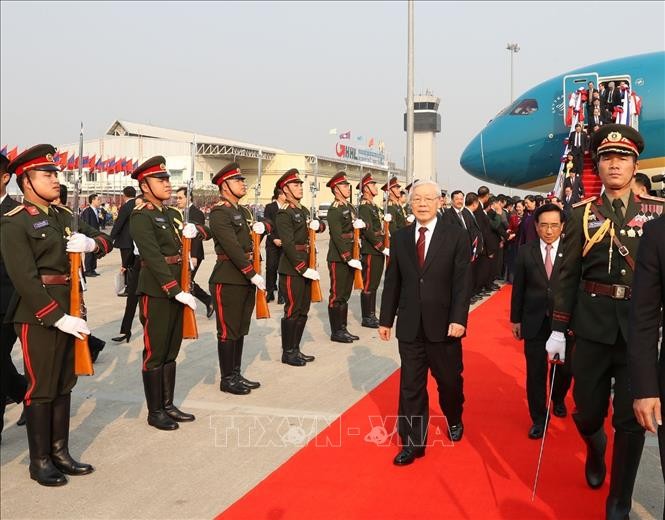 Tổng Bí thư, Chủ tịch nước Nguyễn Phú Trọng bắt đầu chuyến thăm chính thức CHDCND Lào