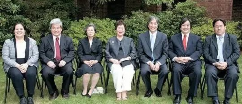 Bí quyết của bà mẹ Hàn Quốc nuôi 6 con thành tiến sĩ tại Mỹ