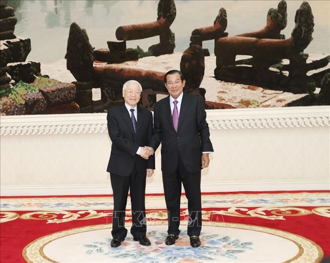 Tổng Bí thư, Chủ tịch nước hội kiến Thủ tướng Campuchia Hun Sen