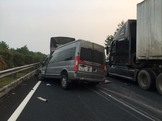 Tai nạn trên cao tốc Pháp Vân - Cầu Giẽ: Xe khách chạy tốc độ 112Km/h