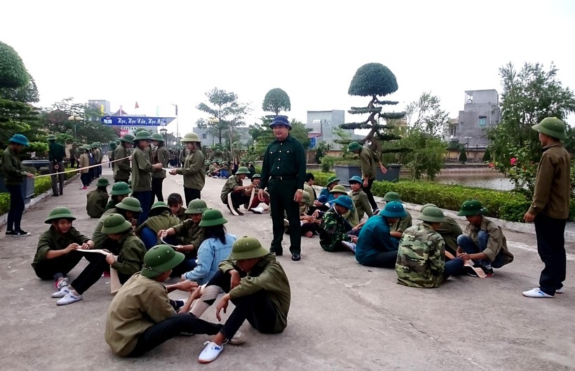 Giờ học Quốc phòng của học sinh THPT tỉnh Nam Định