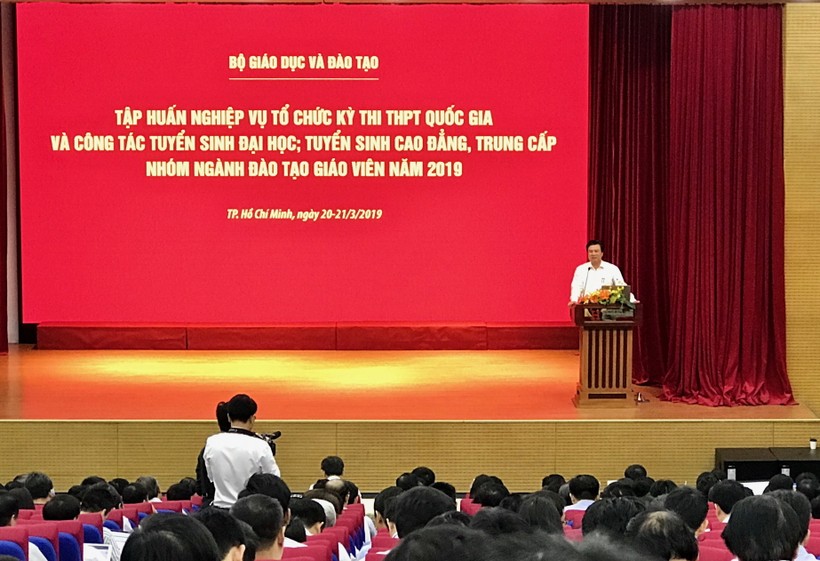 Thứ trưởng Nguyễn Hữu Độ phát biểu chỉ đạo tại Hội nghị. Ảnh: T.G