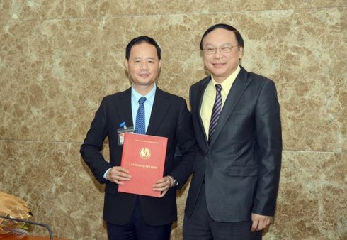 Bộ TN-MT trả lời về việc bổ nhiệm em trai Bộ trưởng Trần Hồng Hà