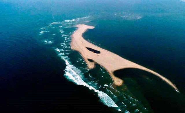 Kỳ lạ đảo cát dài 3.000m nổi giữa biển Hội An