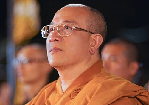 Trụ trì chùa Ba Vàng phải quỳ sám hối theo Luật Phật
