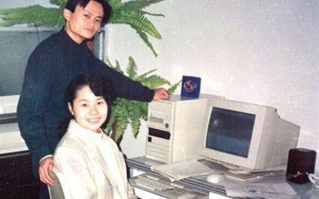 Vợ Jack Ma lần đầu tiết lộ tuyệt chiêu trở thành phu nhân tỷ phú: Hãy yêu và cưới một người đàn ông “trắng tay“