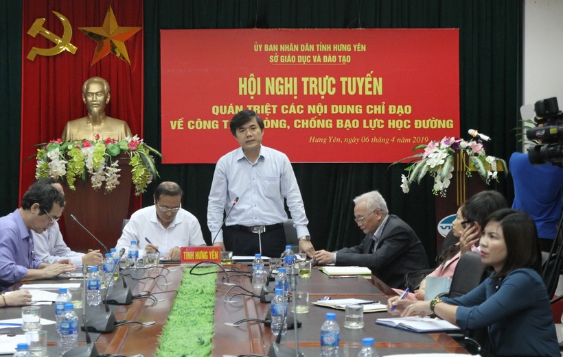 Hội nghị quán triệt các nội dung chủ đạo về công tác phòng chống BLHĐ được tổ chức với sự tham dự của hơn 160.000 giáo viên toàn tỉnh Hưng Yên