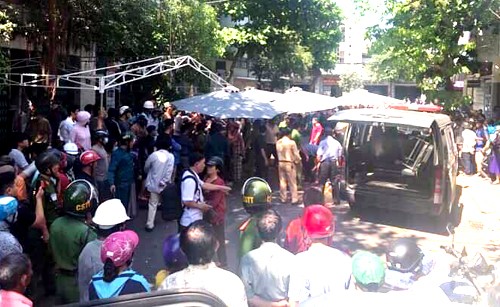 Ôtô tông 11 người đưa tang ở Bình Định 