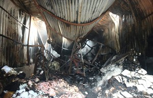 Làm rõ nguyên nhân vụ cháy nhà xưởng gây hậu quả đặc biệt nghiêm trọng tại Hà Nội.