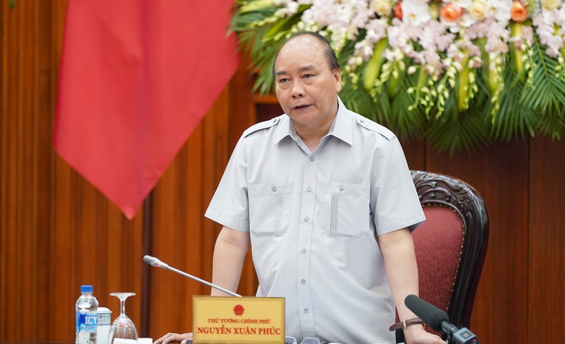 Thủ tướng Nguyễn Xuân Phúc phát biểu tại phiên họp. Ảnh:VGP