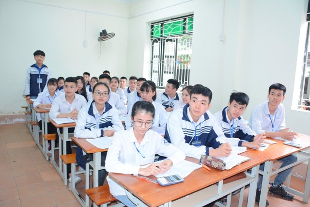 Học sinh Bắc Giang  trong giờ học. Ảnh: T.G.