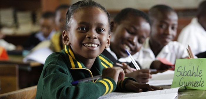 Việc thực hiện mã hóa trong hệ thống giáo dục cơ bản ở Nam Phi sẽ tập trung vào các lớp từ 7 - 9. Ảnh: Prince Academy.