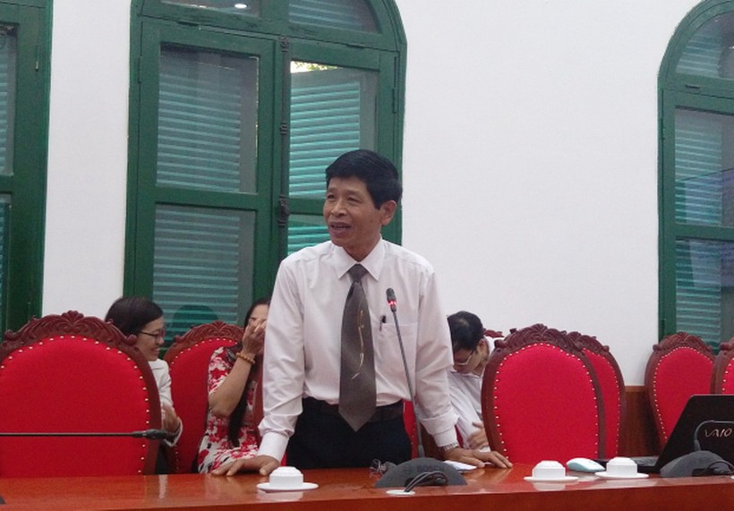 Thầy giáo Trịnh Văn Hòa
