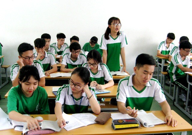 Giờ lên lớp của học sinh Trường THPT Hoàng Quốc Việt (Quảng Ninh)                                                                  Ảnh: Hà An