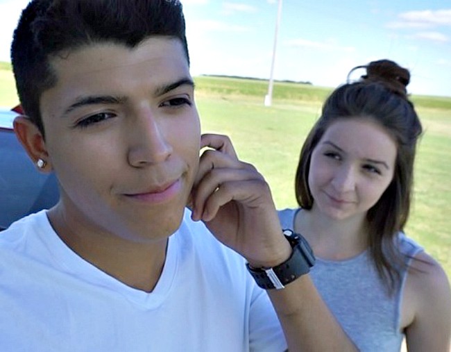Monalisa Perez đã vô tình bắn chết bạn trai Pedro Ruiz trong lúc cả hai quay clip để đăng YouTube.