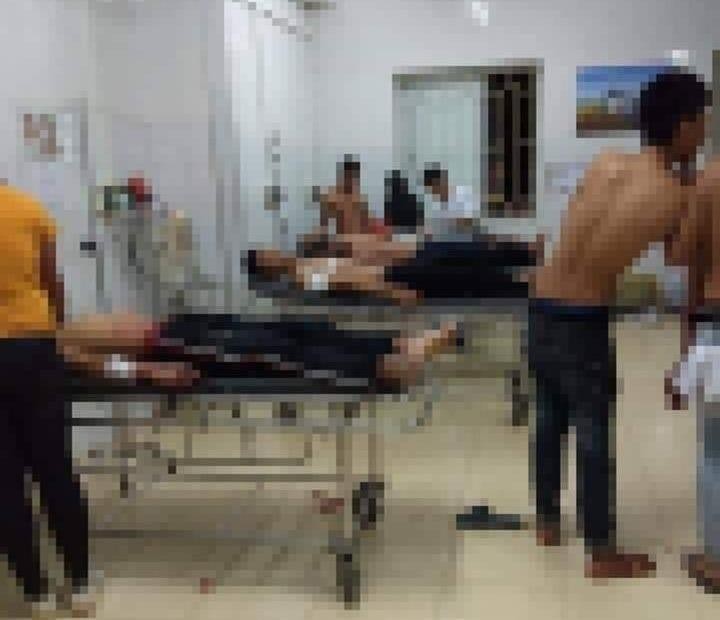 Hòa Bình: 6 nam sinh nhập viện sau cuộc hỗn chiến vì... tình ái