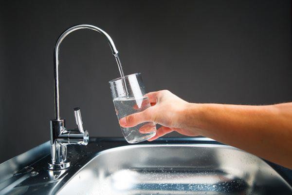 3 sai lầm khi dùng máy lọc nước rước thêm vi khuẩn hại cả nhà