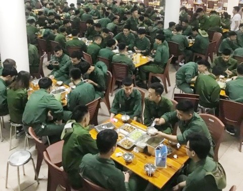 Nhà ăn sinh viên tại Trung tâm Giáo dục Quốc phòng & An ninh – ĐH Thái Nguyên