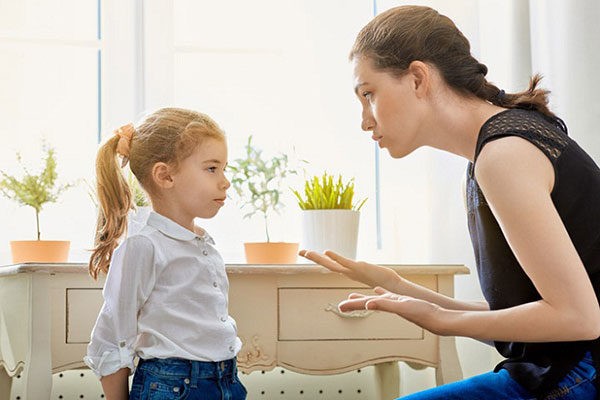 5 sai lầm trong dạy con cha mẹ thường mắc phải khiến trẻ cứng đầu, khó bảo 