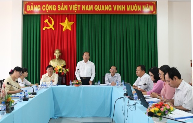 Ông Đoàn Tấn Bửu – Phó chủ tịch UBND tỉnh phát biểu chỉ đạo tại buổi làm việc với Trưởng các Điểm thi.