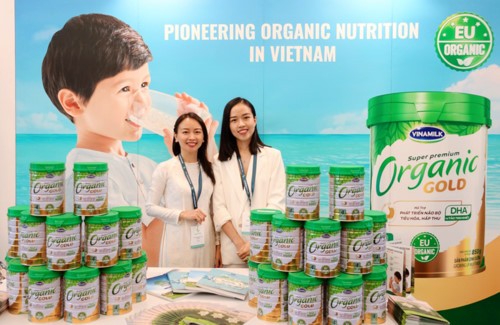 Vinamilk là công ty sữa duy nhất châu Á trình bày về xu hướng Organic tại hội nghị sữa toàn cầu