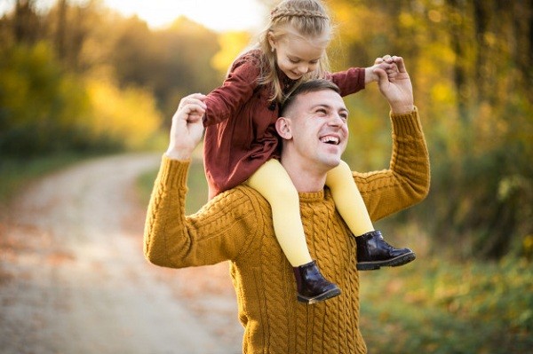7 bài học quan trọng cha cần dạy con gái trước khi trưởng thành