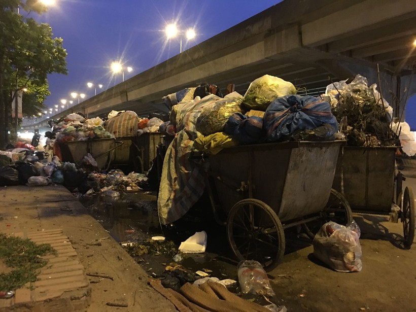 Nếu bãi rác Nam Sơn ngừng hoạt động, Hà Nội sẽ lại ngập rác