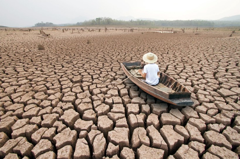 Biến đổi khí hậu đang khiến tình trạng khô cằn ngày càng tồi tệ.