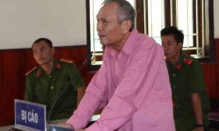 Ông Nguyễn Đức Huyện tại phiên tòa sơ thẩm
