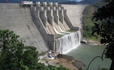 Thủy điện Đăk Mi 4 chặn dòng chuyển nước về sông Vu Gia.
