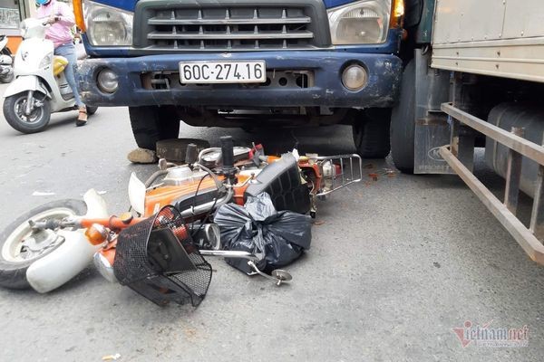 Vụ tai nạn xảy ra  trên đường Phạm Văn Chiêu, phường 9, quận Gò Vấp (TP.HCM). 